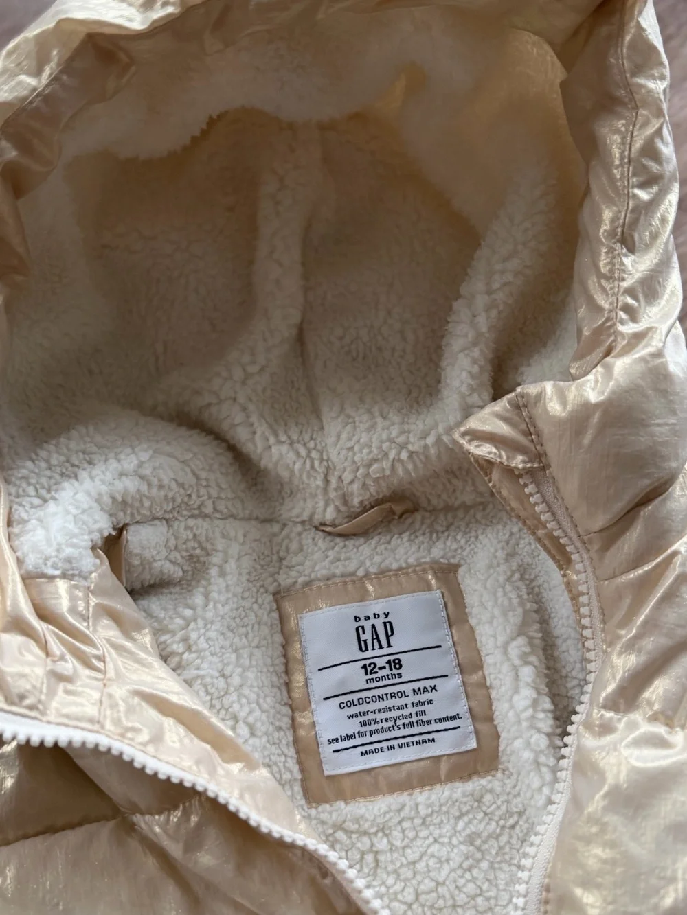 GAP 12-18 months SOFT Golden Puffer Jacket sherpa lining warm water-resistant